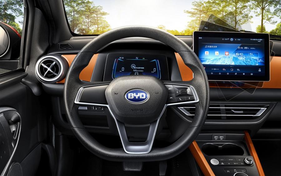 Панель приборов BYD e1 2019 года  (фото 19 из 22)